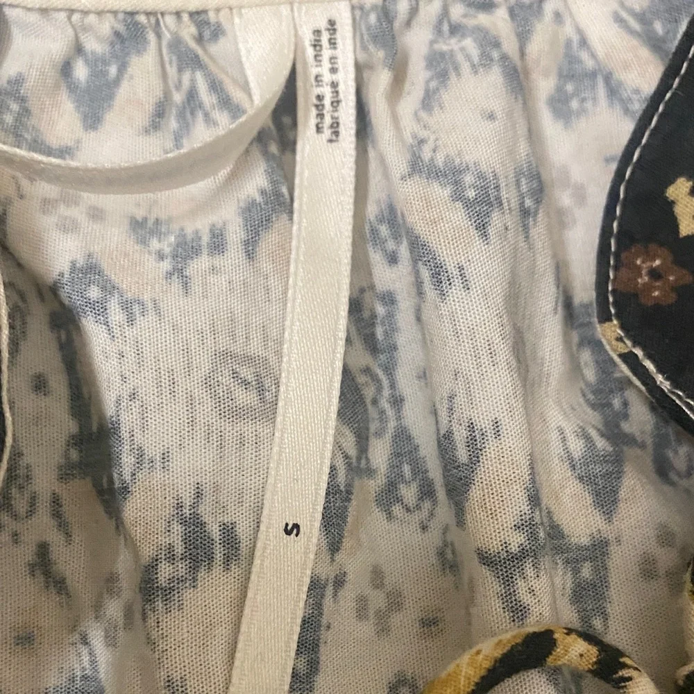 ANTHROPOLOGY Bohemian Black and Cream Patterned Blouse